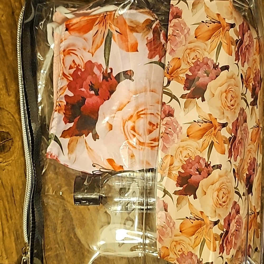 Alexis Bendel Personal Pouch Masks, wipes sanitizer